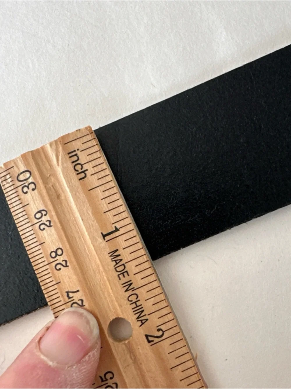 TOP GRAIN LEATHER OIL TANNED BLACK BELT SIZE 44 MADE IN USA